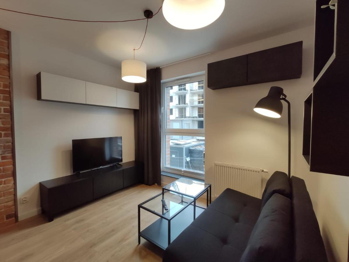 Red Wall Apartment In The Old Town Gdansk Exterior foto